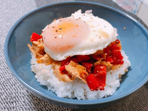 鶏肉版 ガパオライス